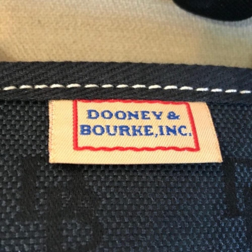 Dooney and Bourke Shoulder Bag - Picture 4 of 10
